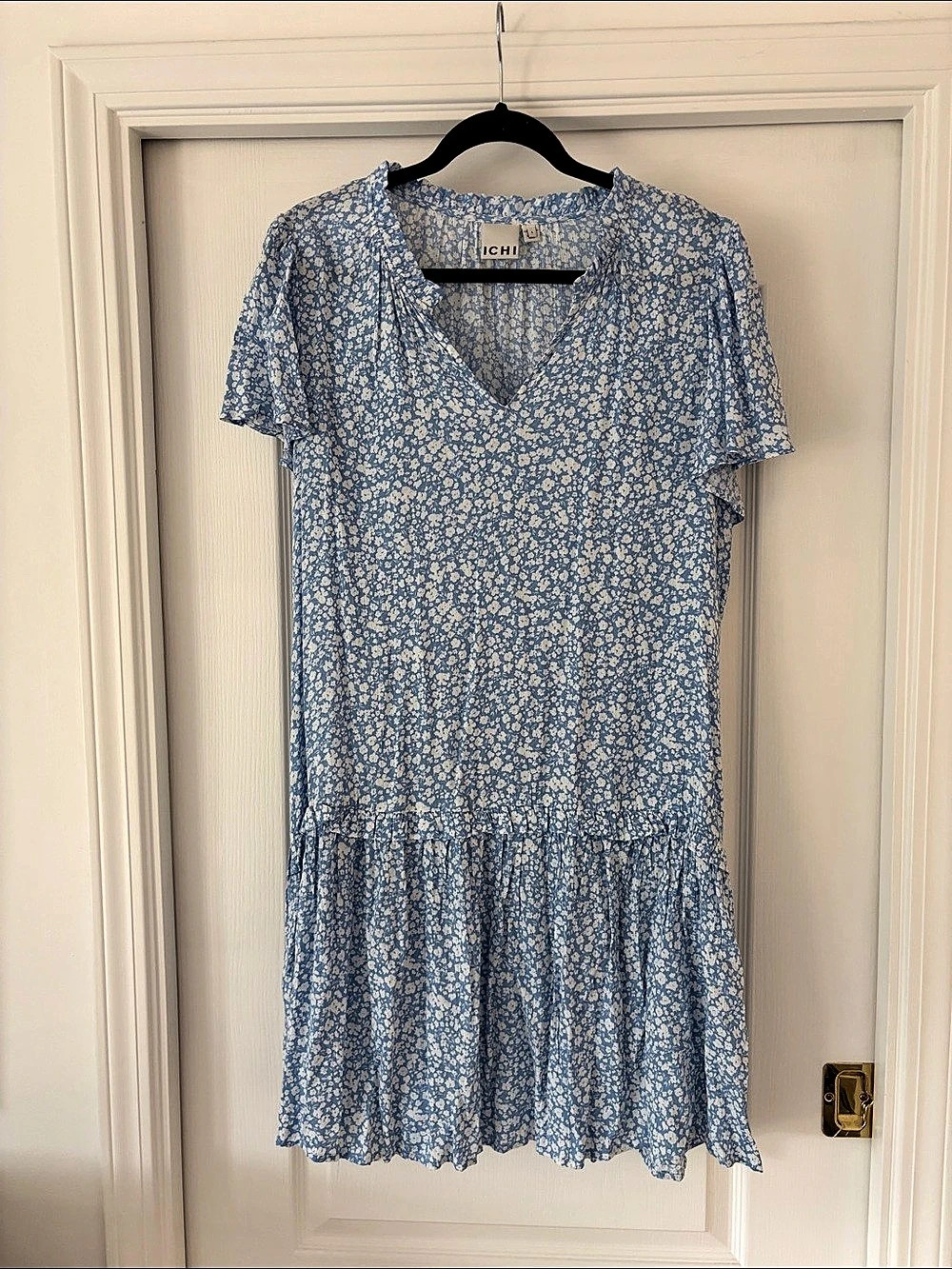 ICHI Floral Midi Dress in Blue & White Size Large